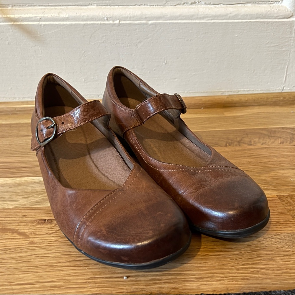 Dansko Mary Janes (41) with Velcro